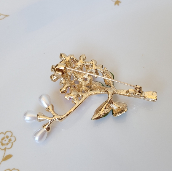 14k Gold Plum Blossoms Spring Branch Pearl Brooch Pin NWT - Picture 6 of 7